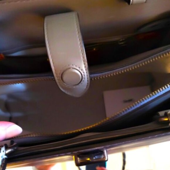 Coach 1941 Serra Satchel with Snakeskin Details - Picture 6 of 8